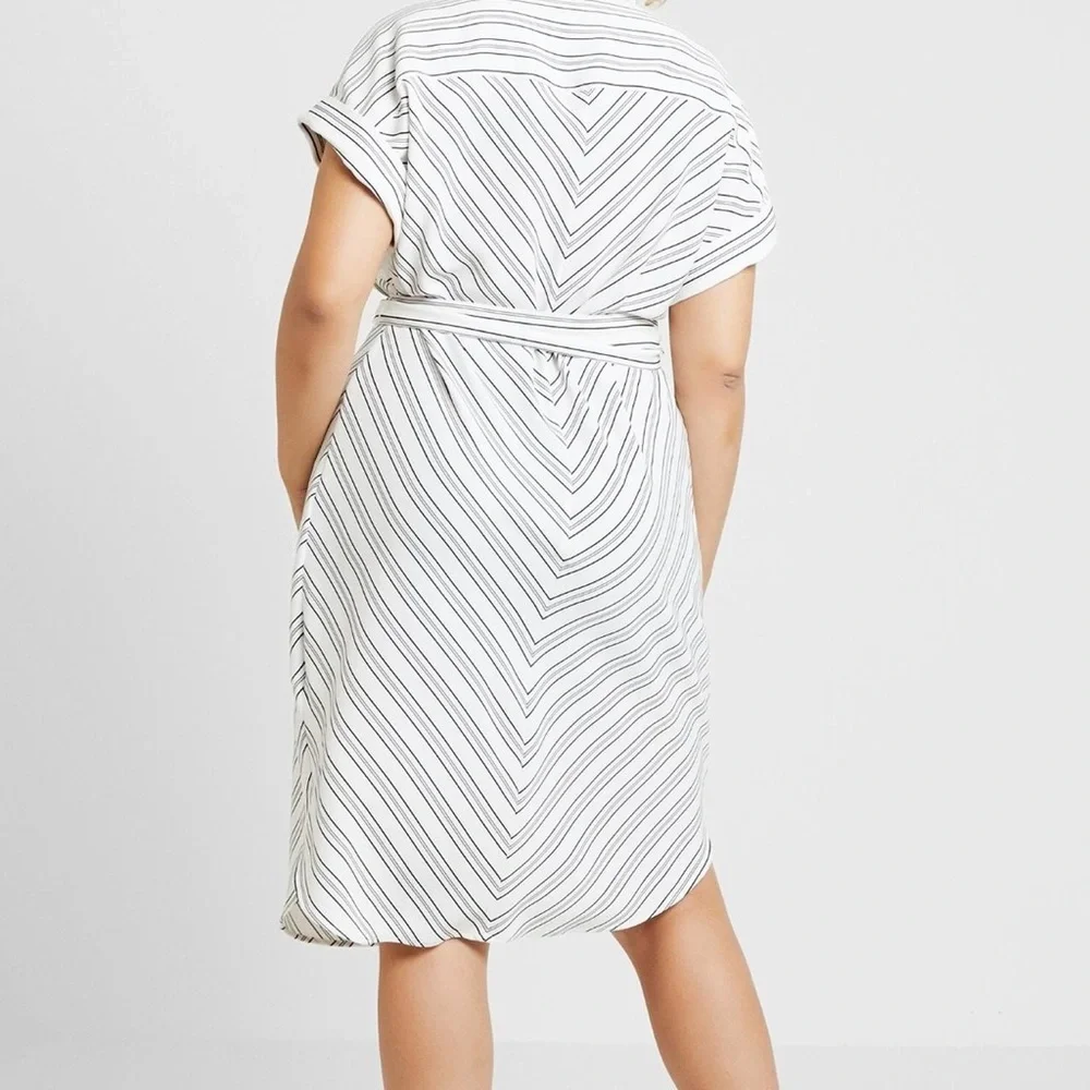 🔥 NWT Lauren Ralph Lauren stripped shirt dress size 14 - Picture 5 of 11